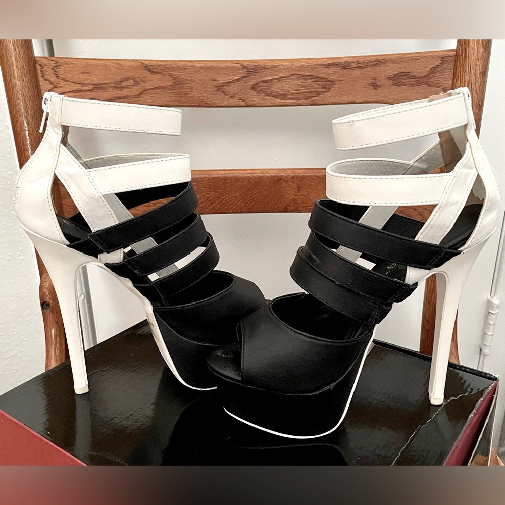 Liliana Stilettos